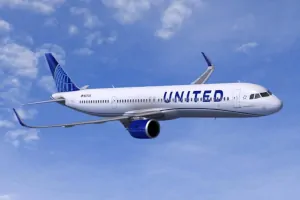 搭乘联合航空经关岛飞往雅浦岛