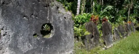 雅浦密克罗尼西亚画廊的照片